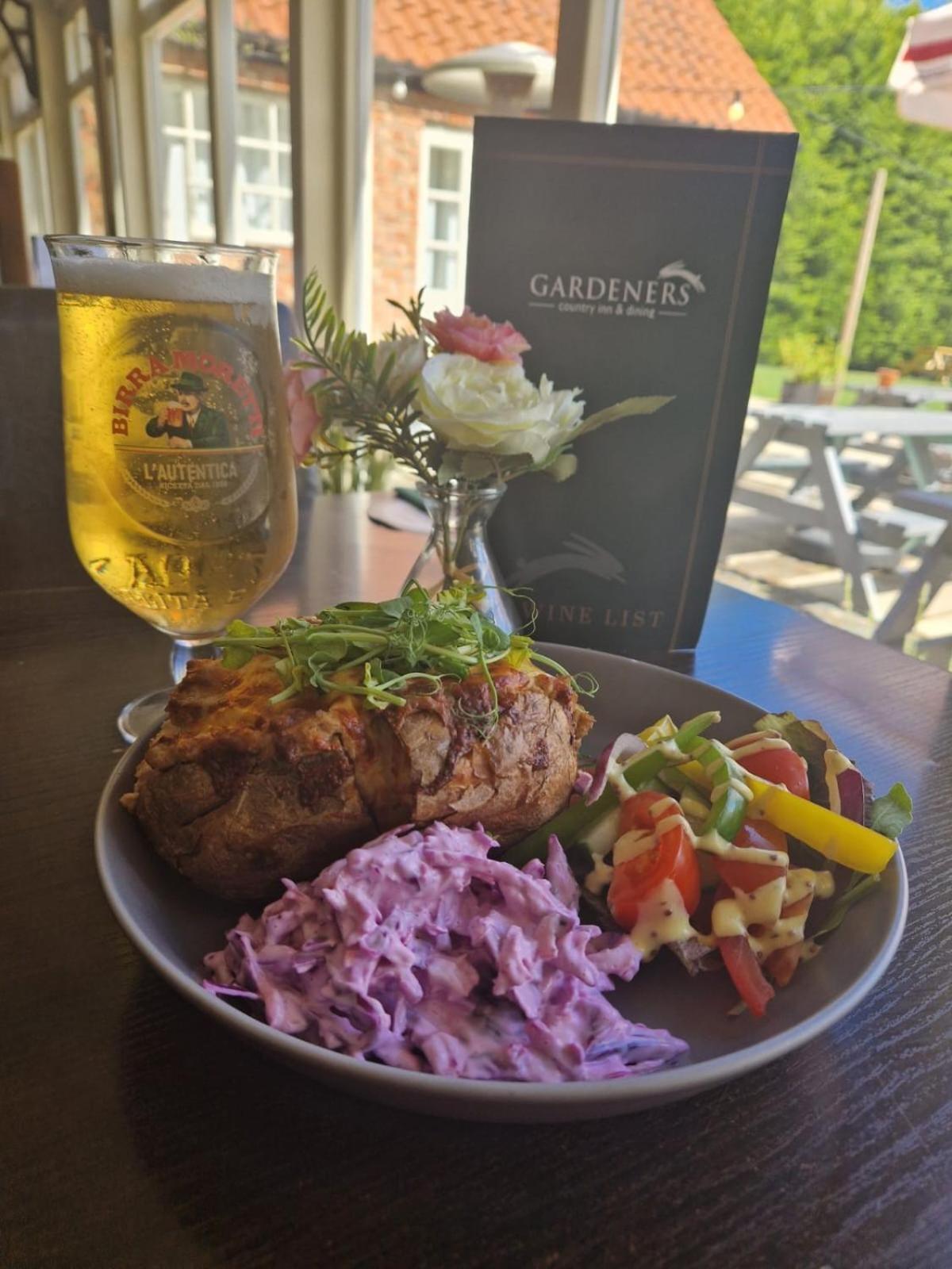 The Gardeners Country Inn Goxhill  外观 照片
